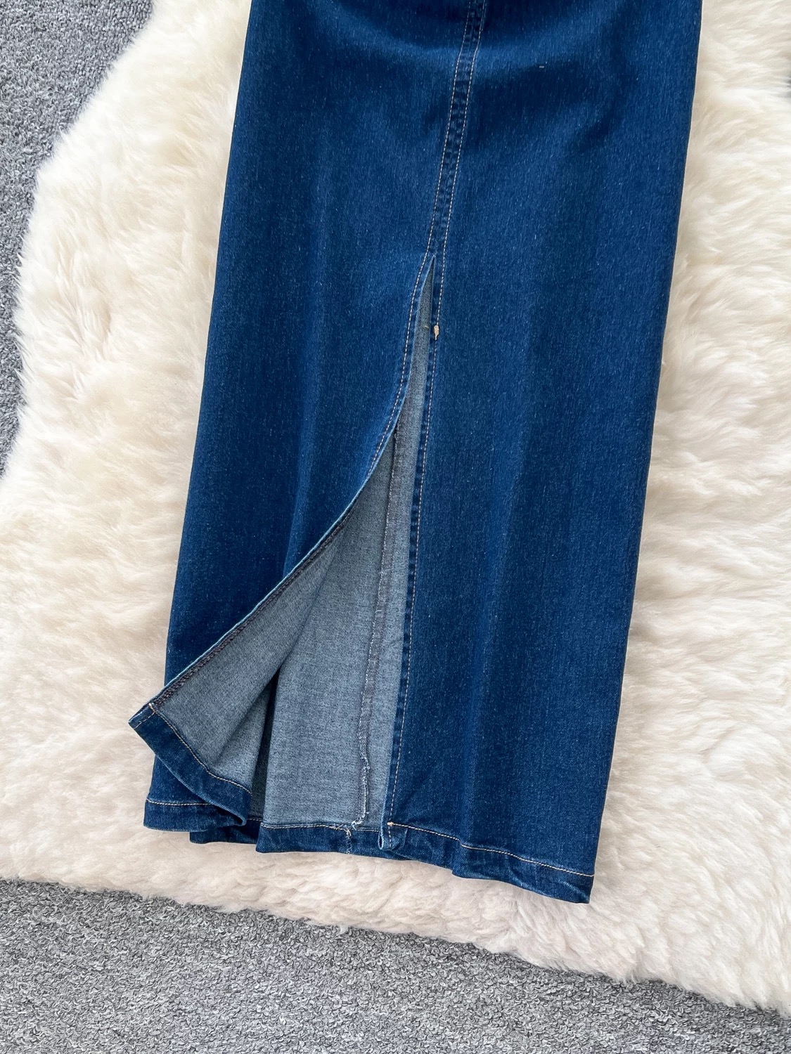 The GOAT dress DBC41 images